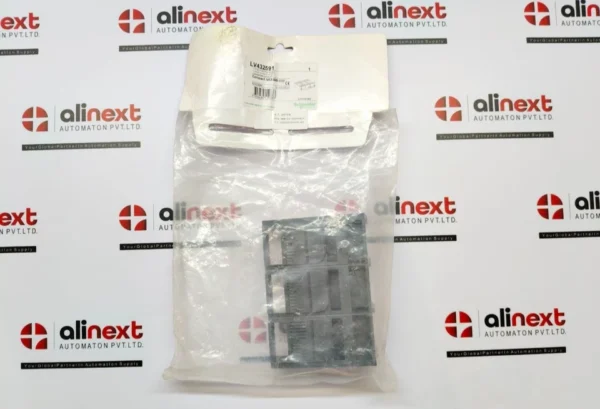 Schneider Electric LV432591 Compact terminal shield NSX400-630