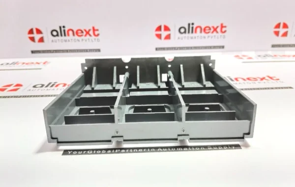 Schneider Electric LV432591 Compact terminal shield NSX400-630