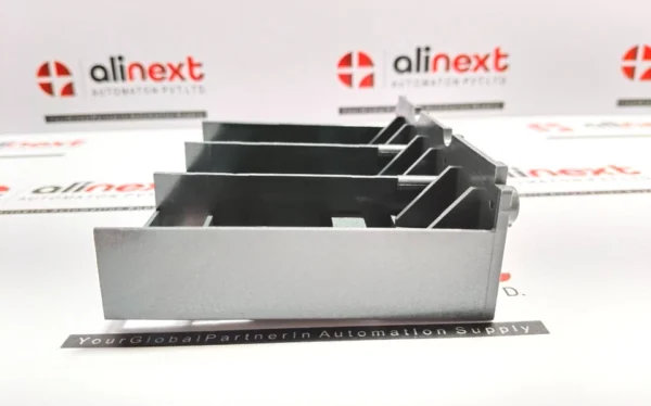 Schneider Electric LV432591 Compact terminal shield NSX400-630