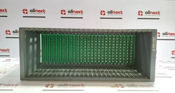 Søren T. Lyngsø 21301100 26 slots subrack backplane