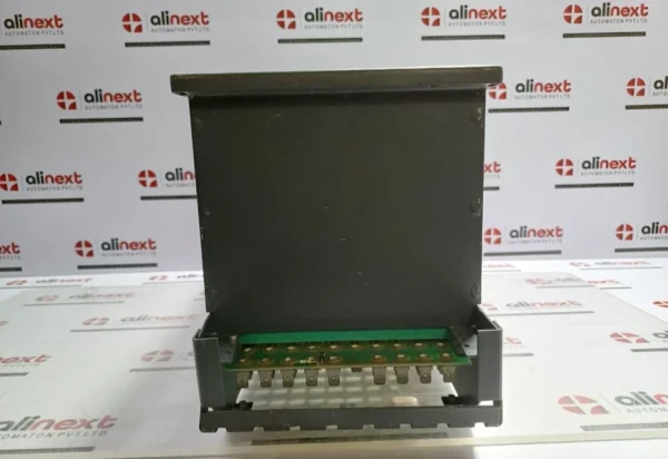 Søren T. Lyngsø 21301100 26 slots subrack backplane