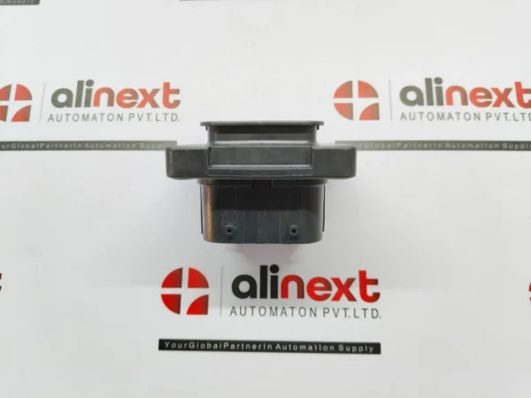 TE Connectivity 60-position automotive connector SPK02-FL 64A-001