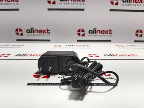 TSA FJ-SW726G08020000U Switching Adapter 100-240V ~0.6A 50/60Hz