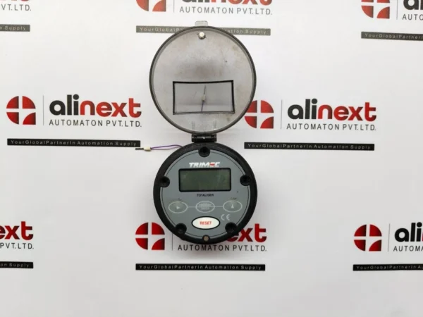 Trimec Industries BT110D0FM battery flow totalizer display unit