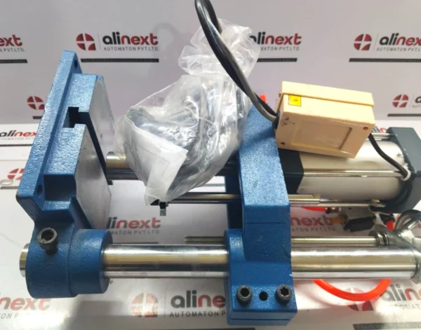 Vevor SCJ63*75-50 Pneumatic Punch Press Machine 63A, 200KG, 110V