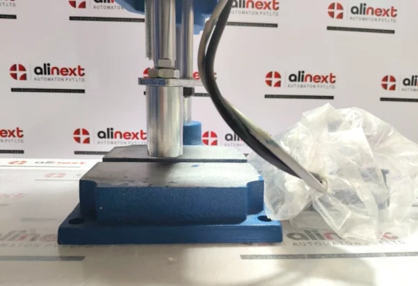 Vevor SCJ63*75-50 Pneumatic Punch Press Machine 63A, 200KG, 110V