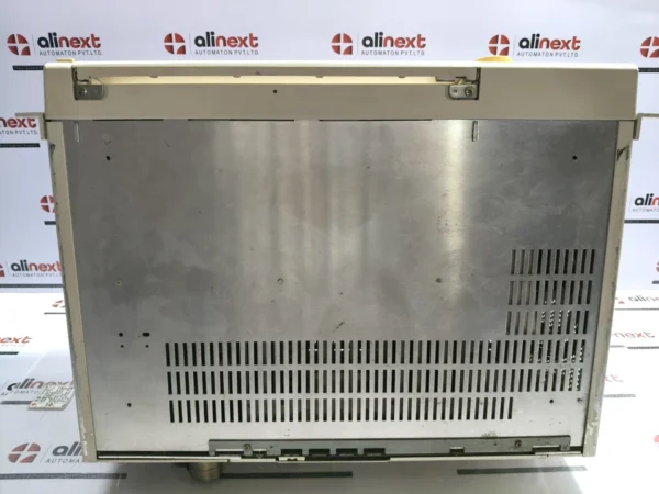 Yokogawa LR4100E Industrial Chart Recorder 371111 -B-0/DC/F 100-240V