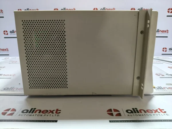 Yokogawa LR4100E Industrial Chart Recorder 371111 -B-0/DC/F 100-240V