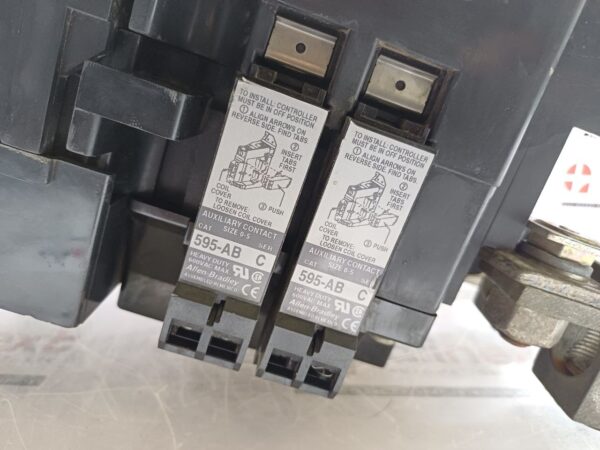 Allen-Bradley 500F-FOD930 L, 3-Pole, NEMA Size 5 motor starter contactor