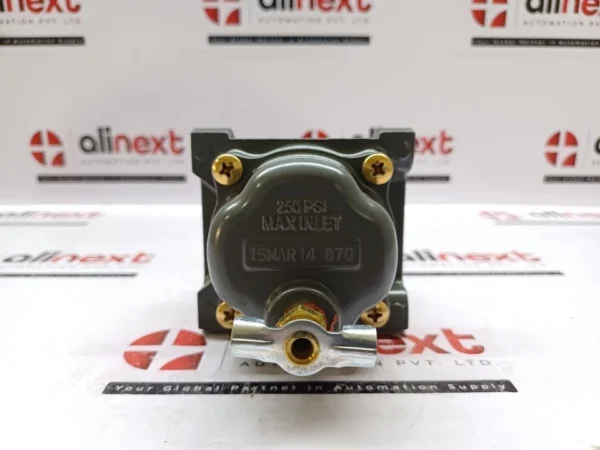 Fisher Type FS-67CFR-585 Pressure Regulator