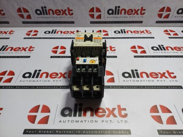 Fuji Electric SC-N2S, 3-pole electromagnetic contactor 440V w TR-N3 Relay