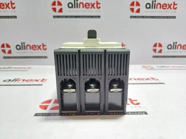 Hyundai HGM30E Molded Case Circuit Breaker 16A 3P