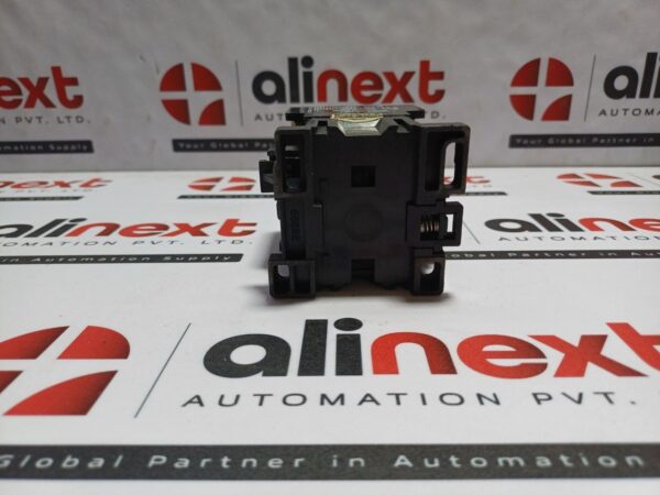 Hyundai HMC37 W10 3-Pole Magnetic Contactor 440V