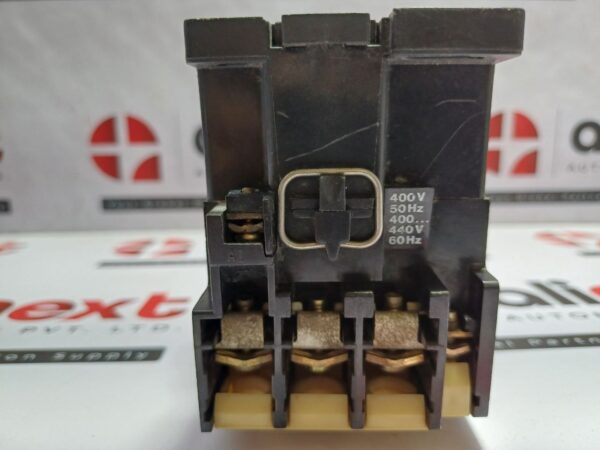 Hyundai HMC37 W10 3-Pole Magnetic Contactor 440V
