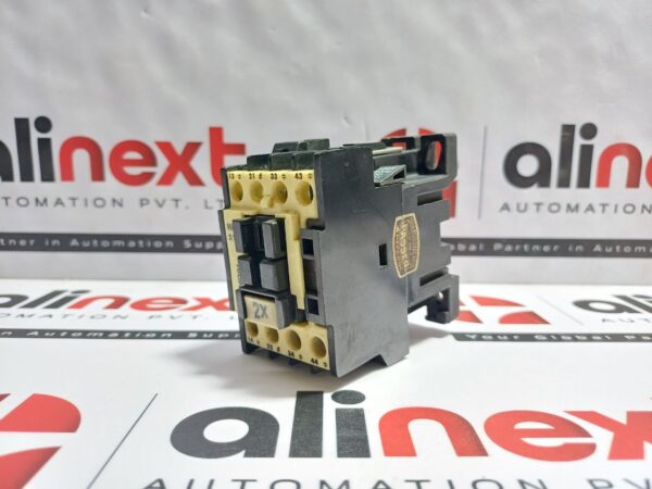 Hyundai HMX 31 Control Relay 20A 660 V 100V 50Hz 100-110v 60Hz