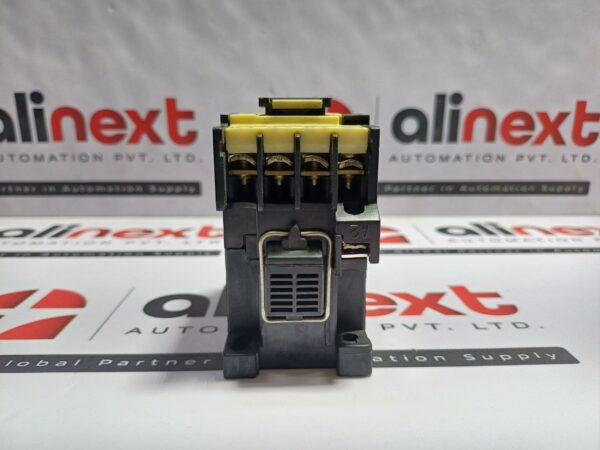 Hyundai HMX 31 Control Relay 20A 660 V 100V 50Hz 100-110v 60Hz