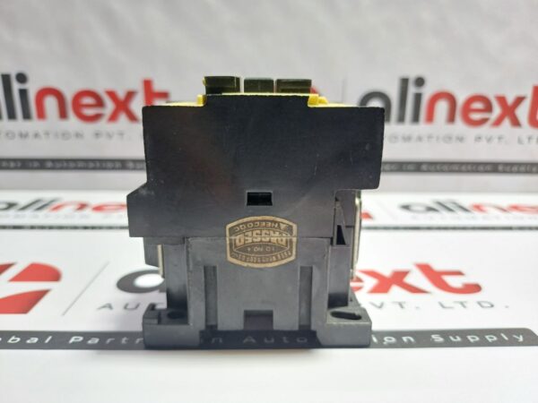 Hyundai HMX 31 Control Relay 20A 660 V 100V 50Hz 100-110v 60Hz