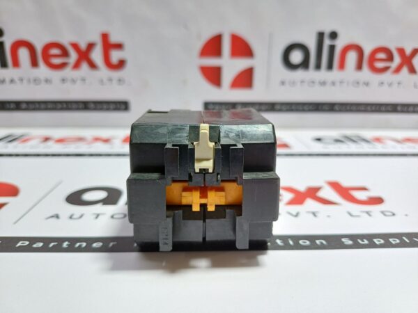 Hyundai HOKZL1 Mechanical Latching Block LA6-DK 01