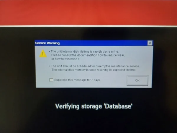 Hyundai Hi-CON HIC-01 Smart Controller Teach Pendant 640001505 Rev 2 24V