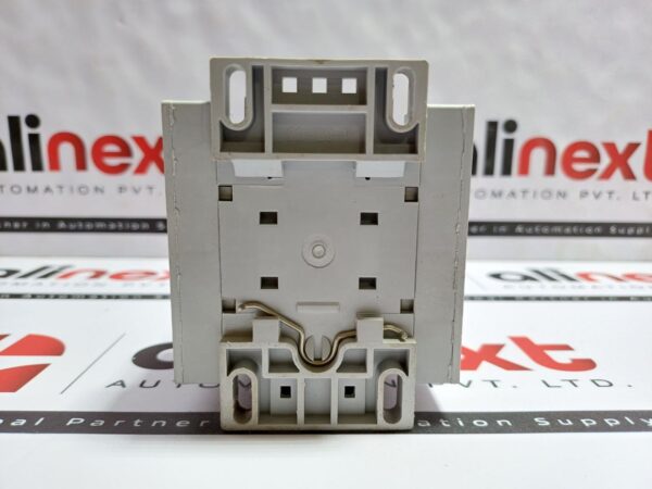 Hyundai UMC 25 Magnetic Contactor 200V 50Hz 200-220V 60Hz