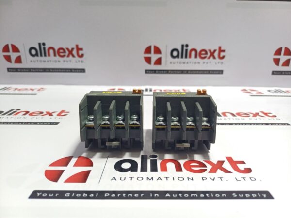 Lot of 2x Hyundai UAB 40 Auxiliary Contact Block 16A 690V