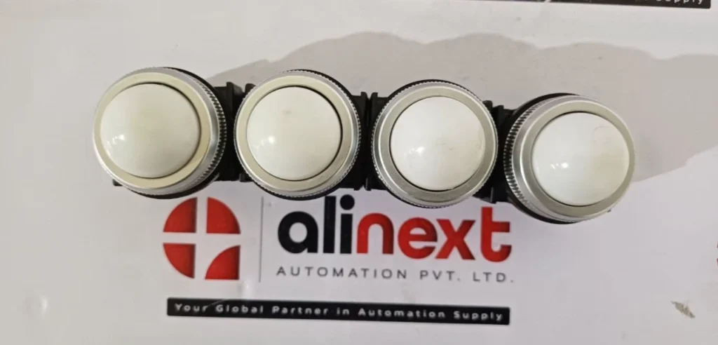 Lot of 4x Koino KPL30-L3C LED Indicator 24V 20mA