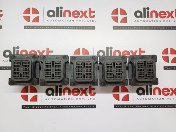 Lot of 5x New TE Connectivity DEUTSCH STRIKE Series SRK02-FLB-64A-001 Connector