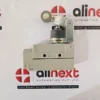 Omron ZE-NA2-2 Limit Switch (Roller Lever Type)