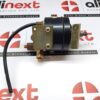 Pneumatic quick exhaust valve