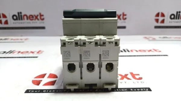 Schneider Electric C60N 3P 10A C Curve Miniature Circuit Breaker 440V