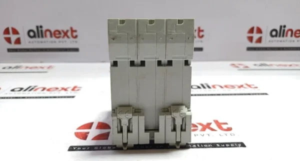 Schneider Electric C60N 3P 10A C Curve Miniature Circuit Breaker 440V