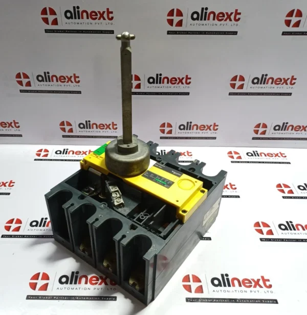 Schneider Electric INS 400 Compact Switch Disconnector 400A 3 Pole 690VAC