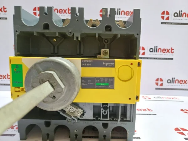 Schneider Electric INS 400 Compact Switch Disconnector 400A 3 Pole 690VAC