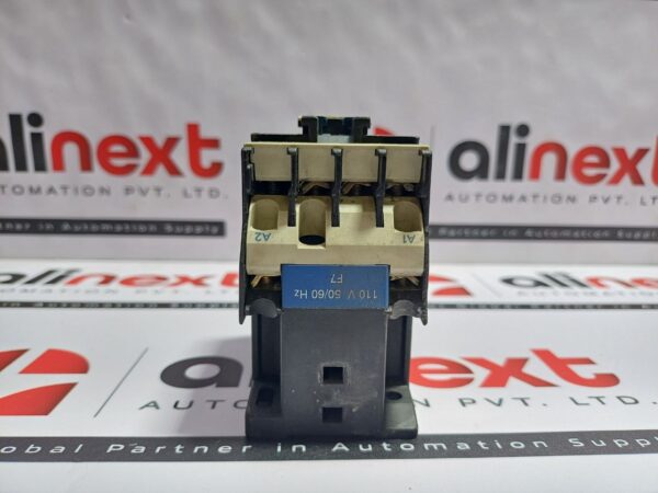 Schneider Electric LC1D0910 TeSys D 3-Pole Contactor 110V 50/60Hz F7