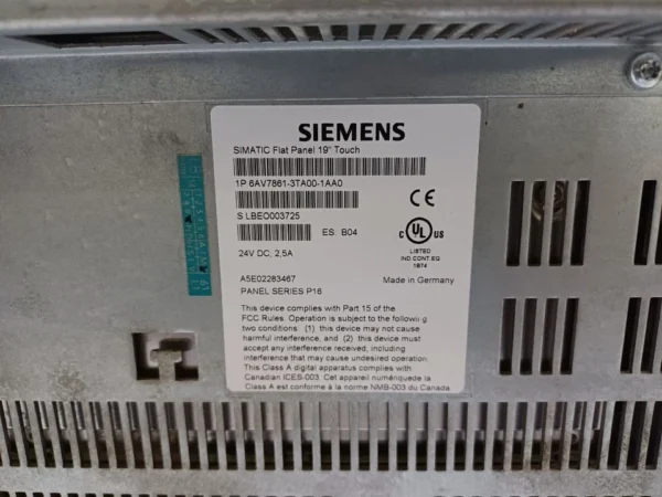 Siemens SIMATIC Flat Panel 19 Touch Model 6AV7861-3TA00-1AA0 24V DC 2,5A