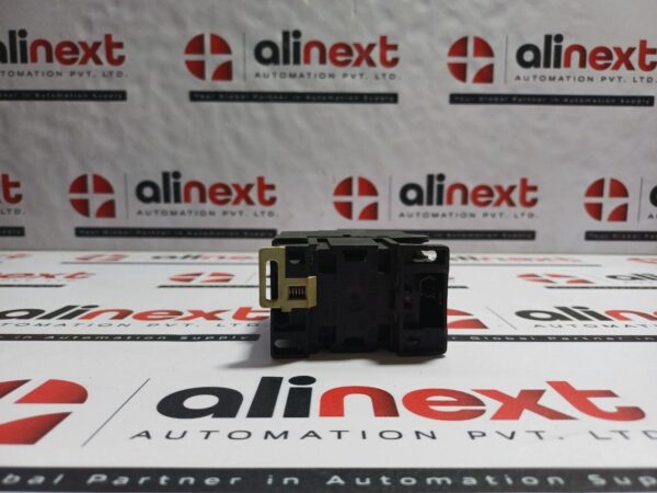 TELEMECANIQUE LC1D0910 3-POLE CONTACTOR 110V COIL