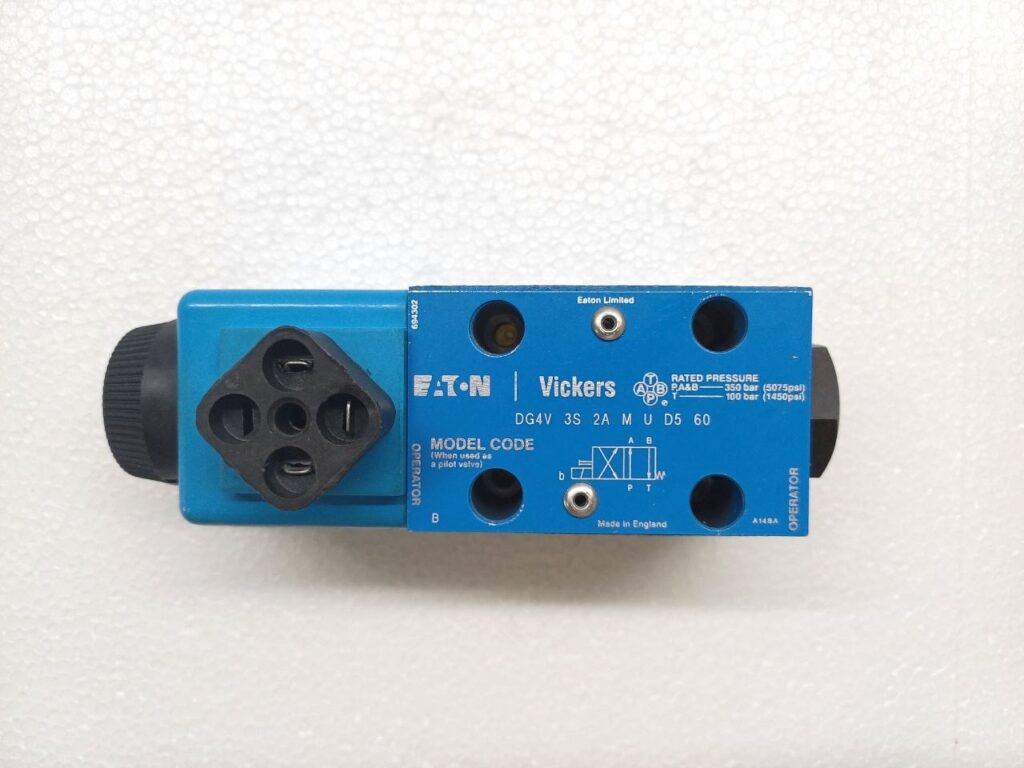 Eaton Vickers DG4V-3S Solenoid Operated Directional Control Valve DG4V-3S-2A-M-U-D5-60