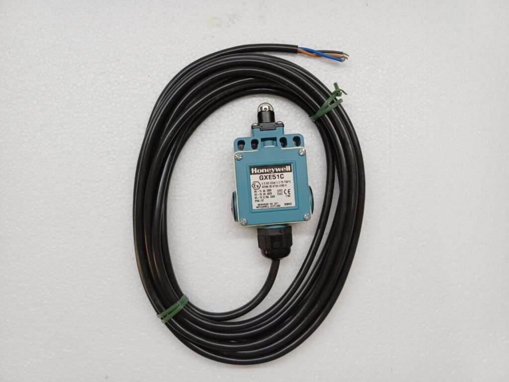 Honeywell GXE51C Limit Switch