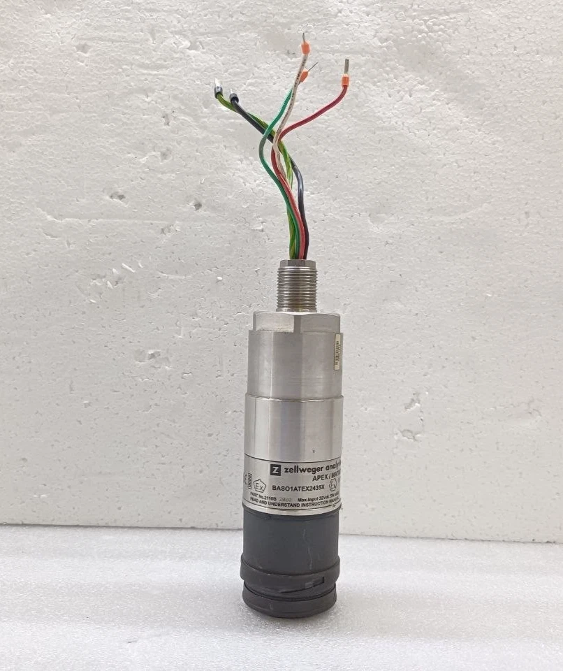 Zellweger Analytics Apex 2110B 2000 Explosion-Proof Gas Transmitter Sensor Probe