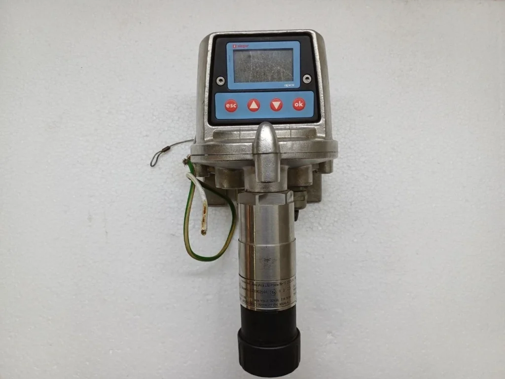 Zellweger Analytics 2110B2200 APEX Gas Detector Transmitter 2110B2070